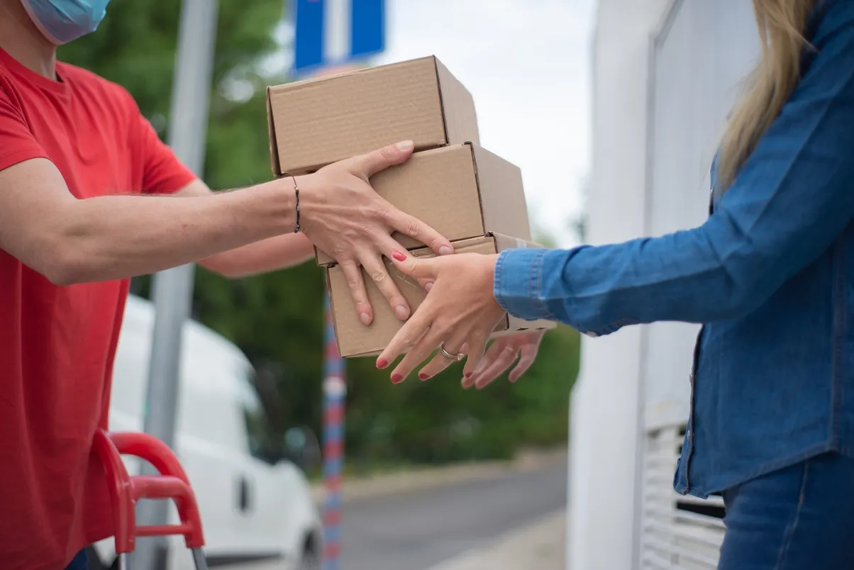Pengiriman Tepat Waktu Rafstar Logistic